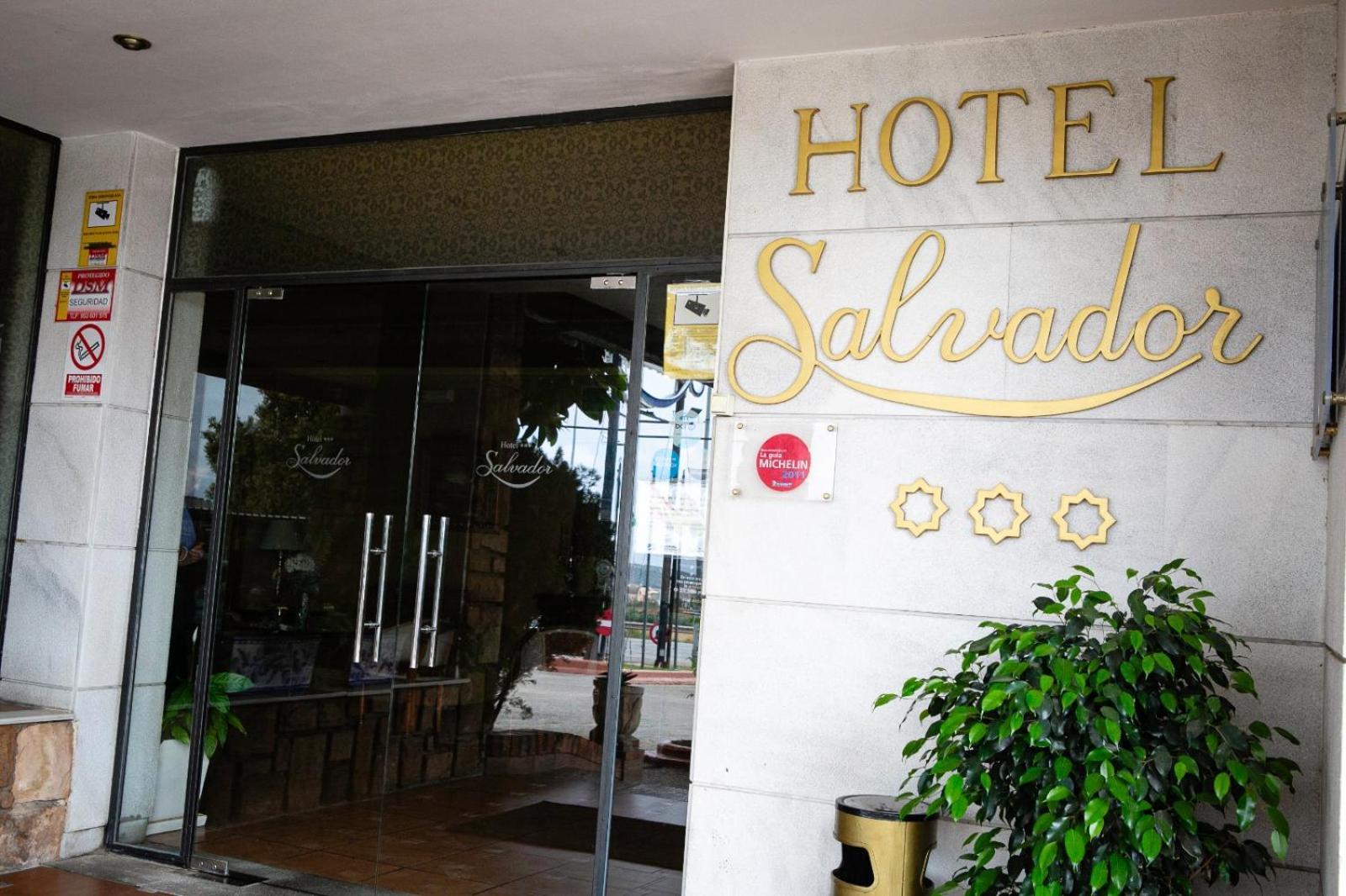Hotel Salvador Bailén Exterior foto